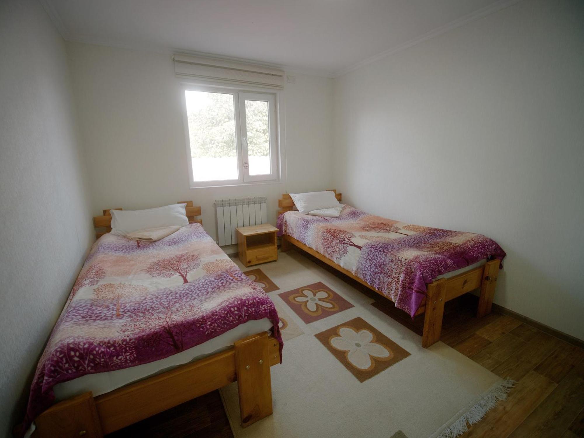 Guesthouse Alakol คาราโคล ภายนอก รูปภาพ