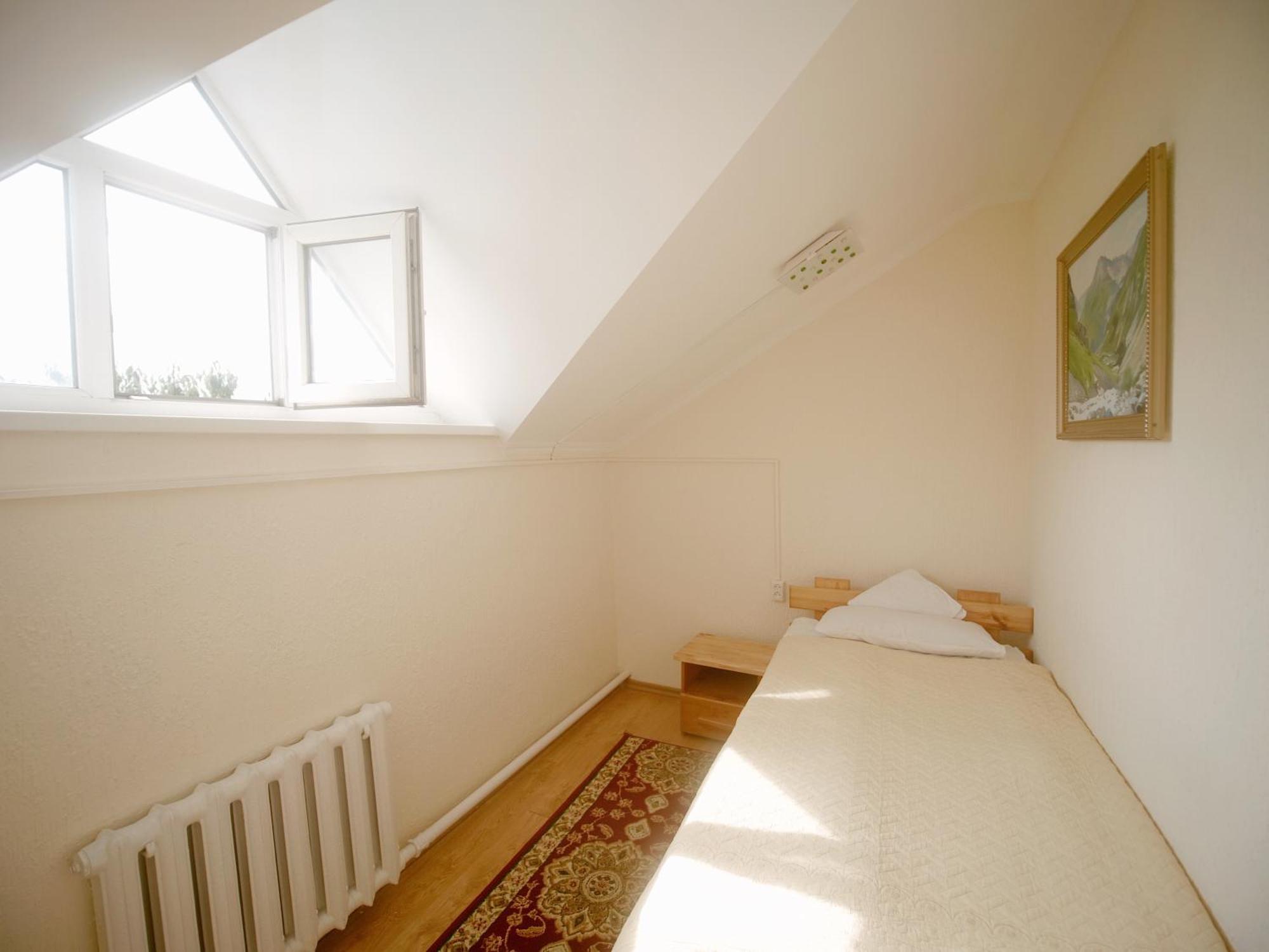 Guesthouse Alakol คาราโคล ภายนอก รูปภาพ