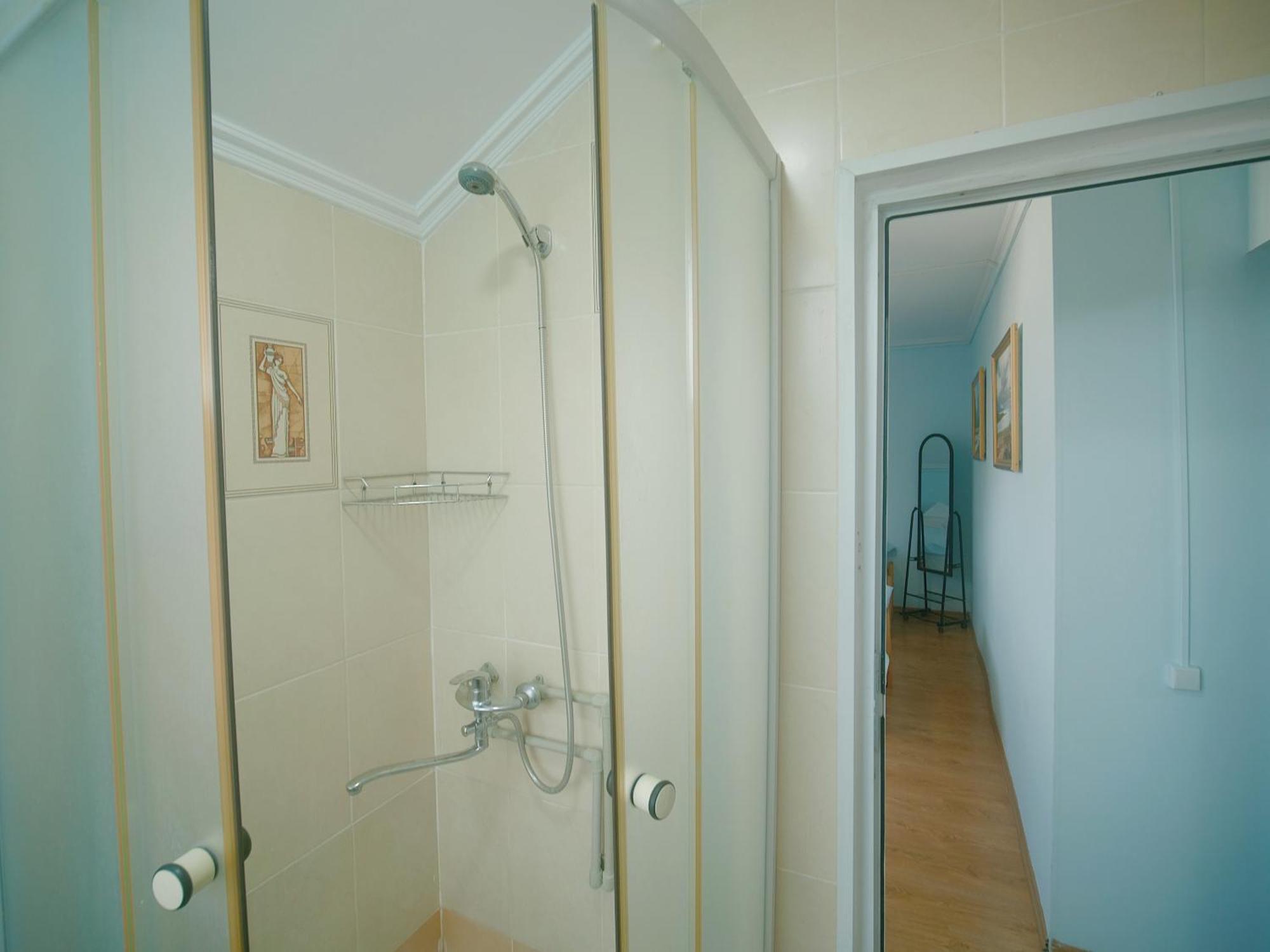 Guesthouse Alakol คาราโคล ภายนอก รูปภาพ