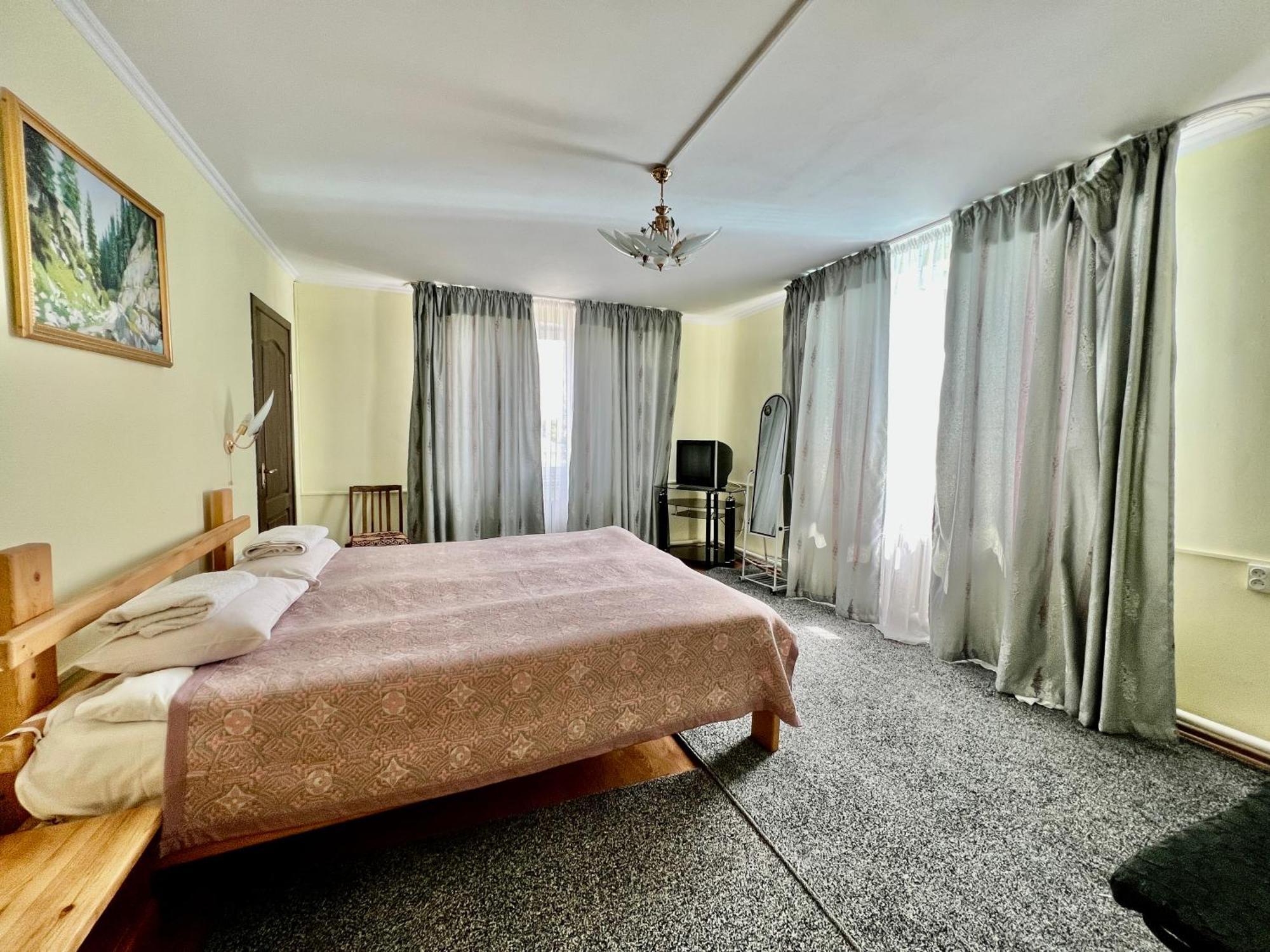 Guesthouse Alakol คาราโคล ภายนอก รูปภาพ
